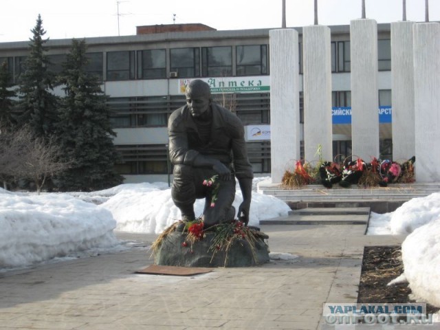 Памятники неизвестному солдату в разных странах ми