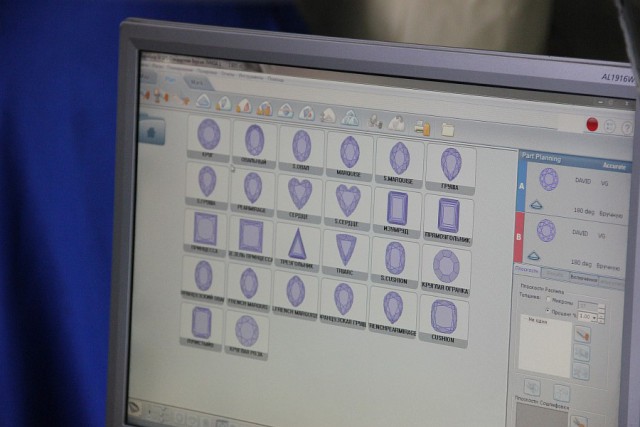 Совок для бриллиантов или о том как алмазы превращаются в лучших друзей девушек