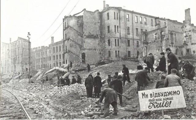 История в фотографиях