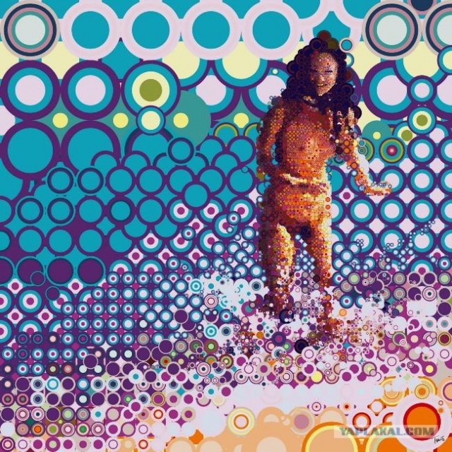 Работы графического дизайнера Charis Tsevis