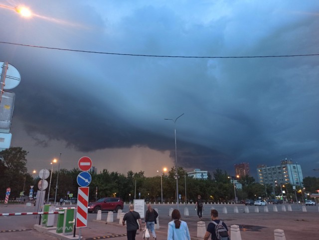 В Москве начинается маленький природный ад