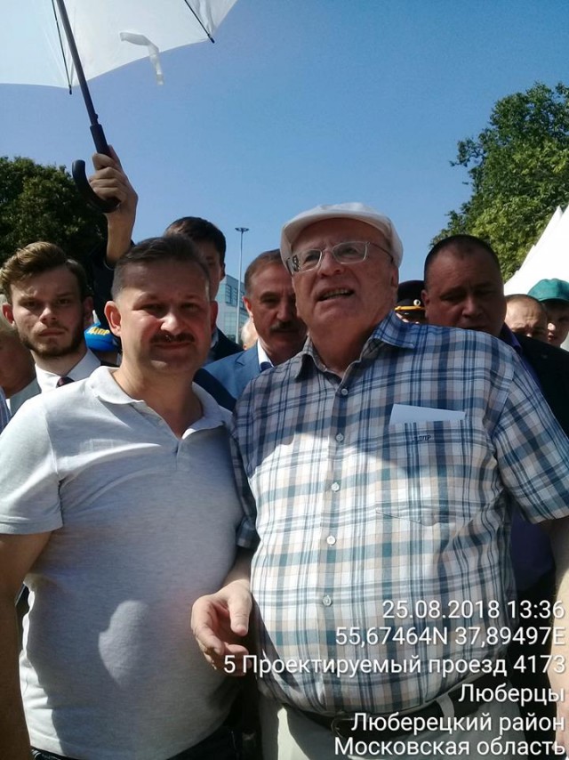 Мороженое «Жирик», 2 внебрачных детей, шоу в Думе: Шут или пророк Владимир Жириновский?