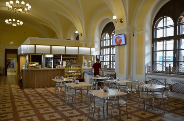 Как работал привокзальный общепит в СССР