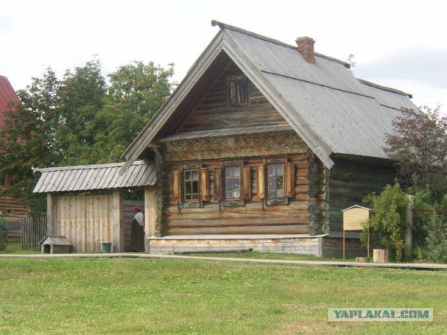 Внутреннее убранство русской избы.