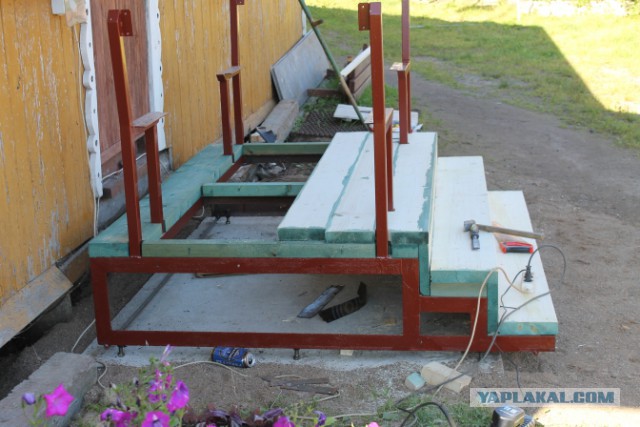 Новое крыльцо в Родительский дом