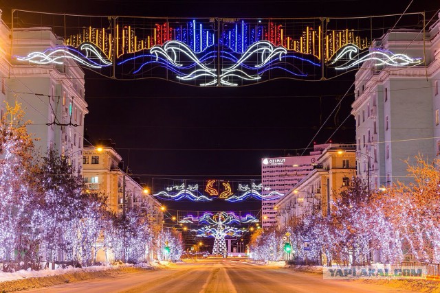Новогодние огни Питера 2016