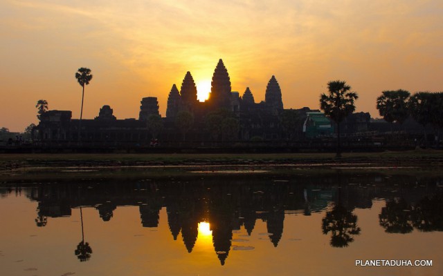 Анкор-Ват, Камбоджа - самый большой храм в мире