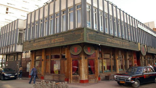 В Европу на машине. Часть 1 (дорога, граница, Варшава)