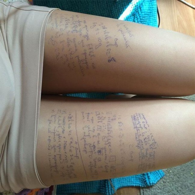 Девушки-студентки всегда готовы к экзаменам!