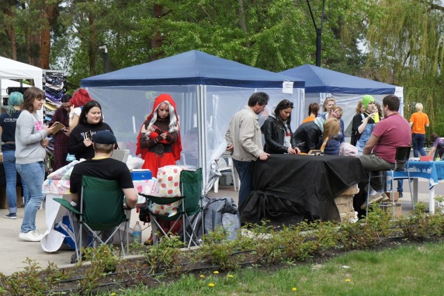 В Новосибирске сыграли в городки с ЛГБТешниками