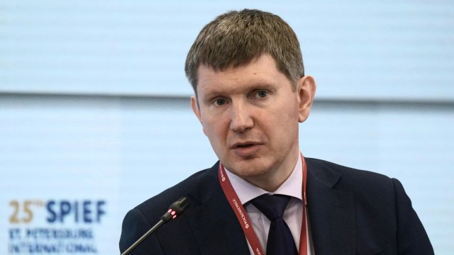 Глава МинЭкономРазвития допустил сокращение производства при нынешнем курсе рубля