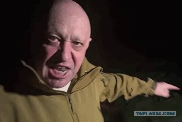 На счетах экс-замминистра обороны Павла Попова обнаружили свыше 30 млн руб