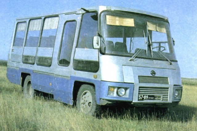 Почему курганский "носатый" автобус сняли с конвейера, хотя его охотно брали
