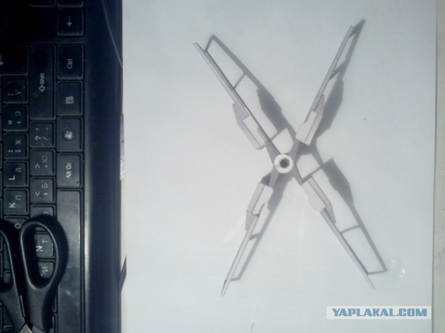 X-wing из бумаги