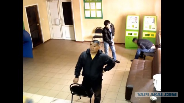 Русский против дагестанца с ножом