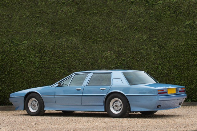 Aston Martin Lagonda