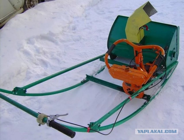 Как сделать детский снегокат из бензопилы Урал