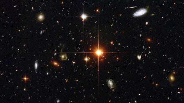 Первый научный снимок «Джеймса Уэбба». NASA показало самое четкое изображение Вселенной с телескопа James Webb