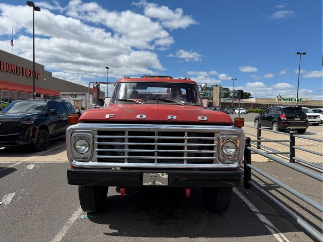 Ford F 700