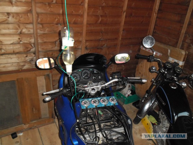 ИЖ против Yamaha R1