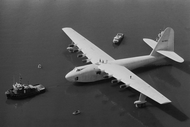 XX век в черно-белой фотографии. Авиация