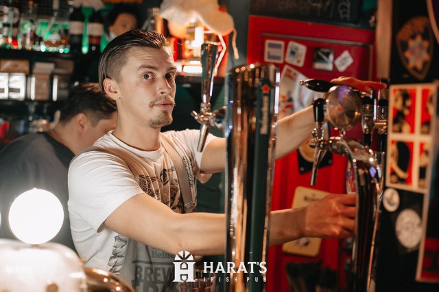 В Москве бармен Harat's Pub убил гостя на открытии паба