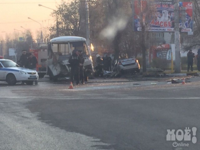 Появилось видео очевидца страшного ДТП с 4 погибшими в Воронеже