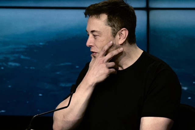 SpaceX уволила сотрудников, которые составили открытое письмо с критикой поведения Илона Маска