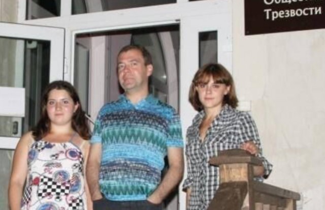 Дмитрий Медведев заявил, что за вечер может запросто уничтожить Финляндию.