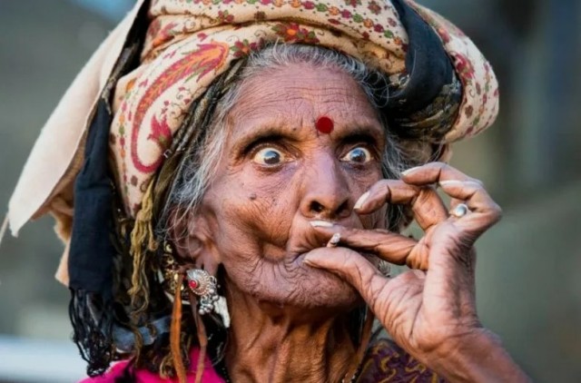 103-летняя женщина ожила во время похорон — в свой же день рождения