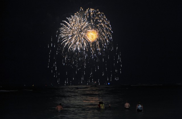 Как встречали 2010-й во всем мире