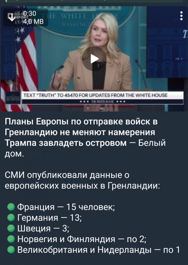 Завтра будем чистить снег с соседями во дворе