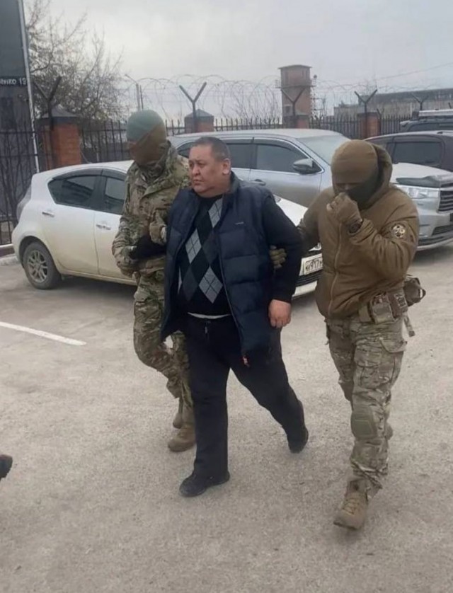 Чемодан- вокзал-кишлак.