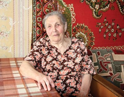 Подо мной шевелилась земля