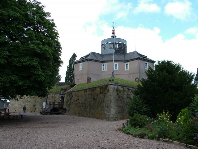 Остров Вильгельмштейн (Wilhelmstein Island)