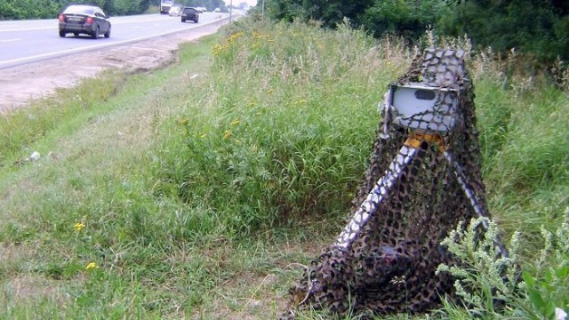 Водители уничтожают дорожные камеры и вот почему