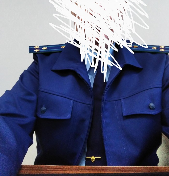 К концу войны оказалось, что слишком много тыловых генералов и все требуют наград.