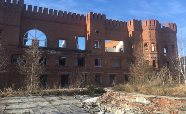 Заброшенный особняк бандита из 90-х годов
