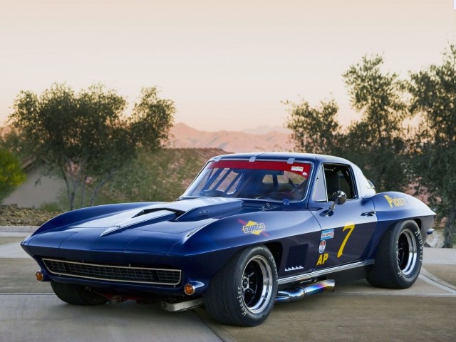 «Автомобиль мечты»: история Chevrolet Corvette