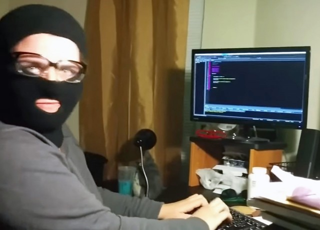 Кто такой хакер Джокер ДНР, взломавший базу данных ВСУ?