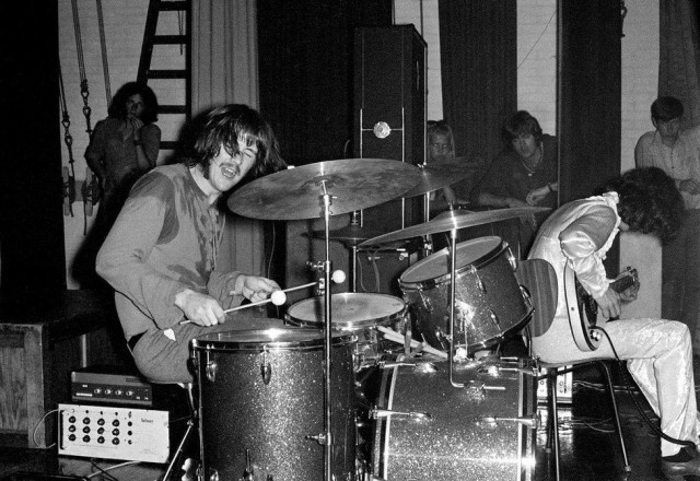 Музыка и музыканты: John Bonzo Bonham