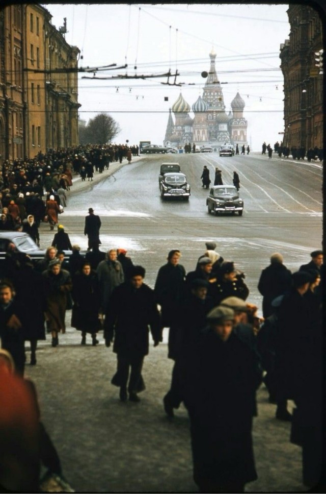 Москва и москвичи. Двадцатый век. 22.12.24