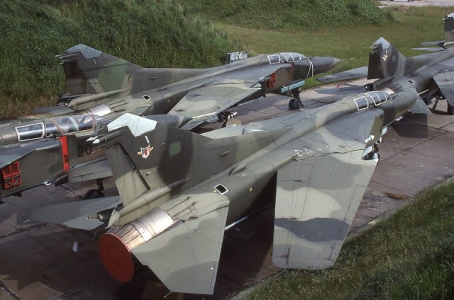 Интересные фотографии 1990 -х  07.12.25