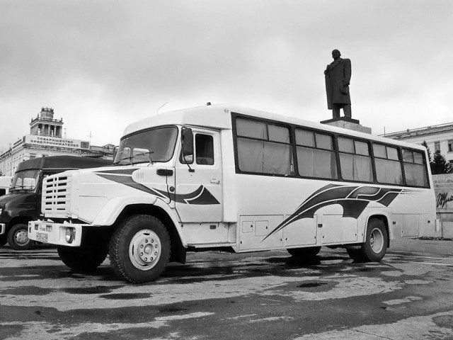 Игра на ЯПе: Угадай АВТО-8