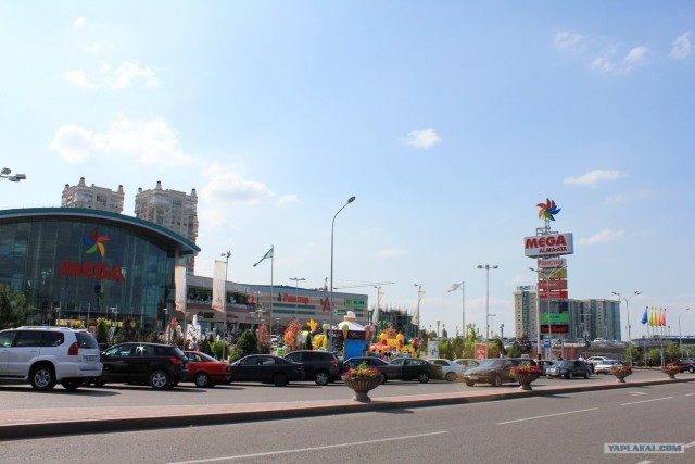 Алматы 2011: город контрастов
