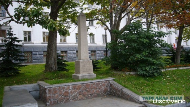 В Греции осквернили памятник адмиралу Ушакову