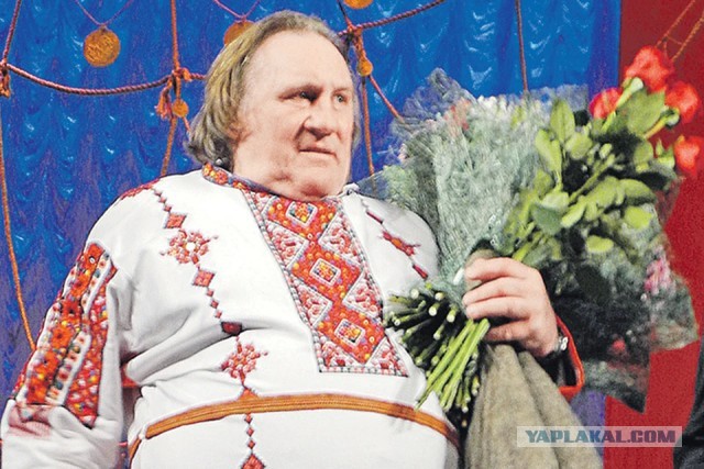 Французского актёра Жерара Депардье задержали в Париже из-за обвинений в сексуальном насилии, сейчас его допрашивают