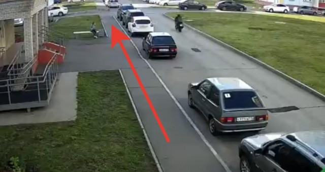 Тварь на мотоцикле
