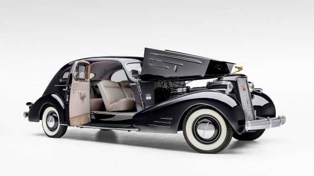 1932 Cadillac V16 452B. Автопятница №77.