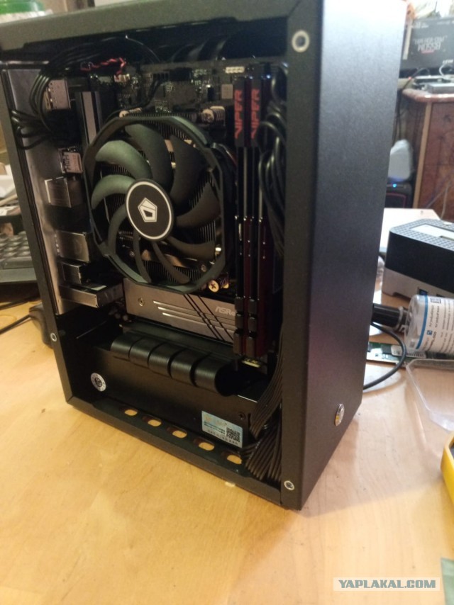 Современный игровой ПК, mini ITX формата.
